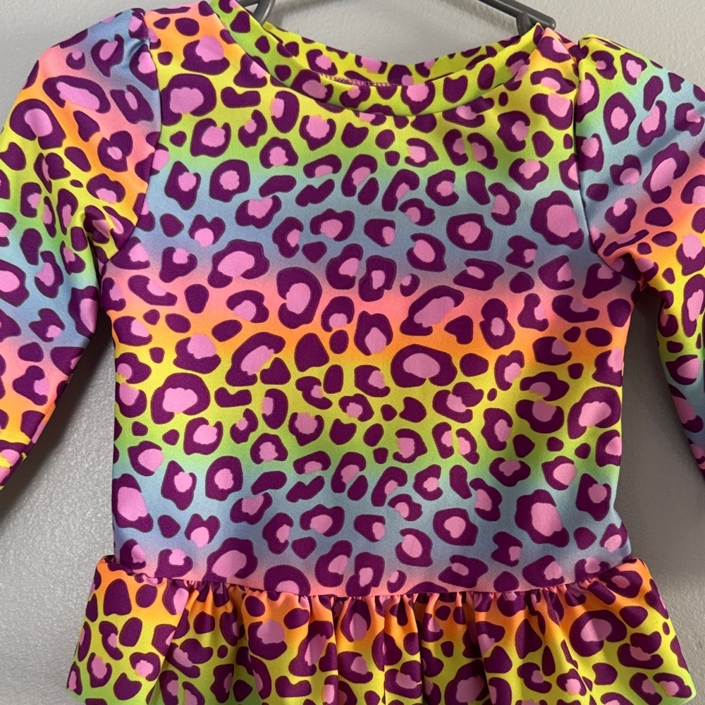 Colorful Leopard Print Long Sleeve Rashguard - Picture 2 of 4
